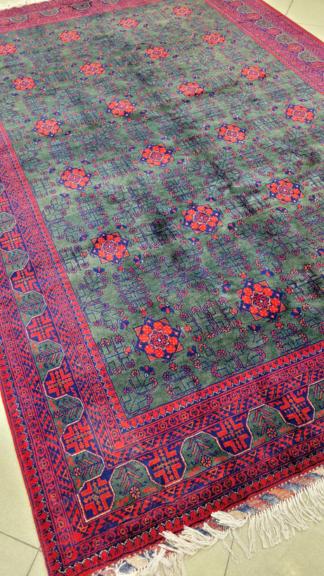 farsh-dastbaft-kork-merinos-naghshe-bokhara-green-red-200x300.jpg