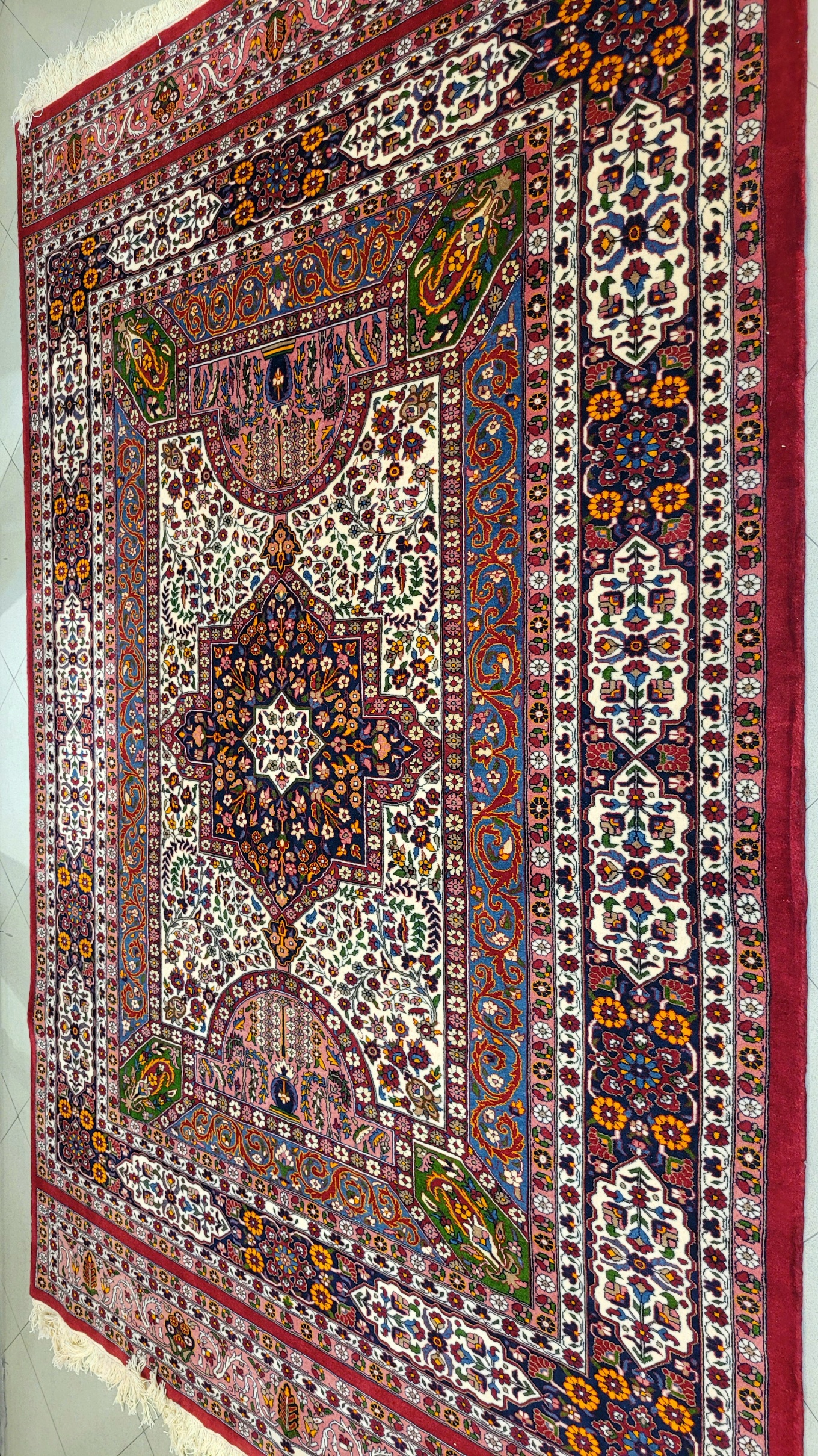 فرش دستبافت لول‌بافت – نقشه موزه‌ای – 200×300 – رنگ گیاهی – تمام پشم – 50 رج