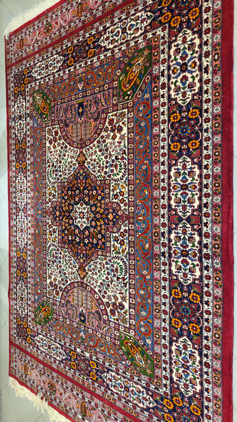 فرش دستبافت لولبافت – نقشه موزهای – 200×300 – رنگ گیاهی – تمام پشم – 50 رج