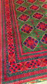 farsh-dastbaft-qabi-kork-merinos-rang-giahi-sabz-ghermez-200x300.jpg