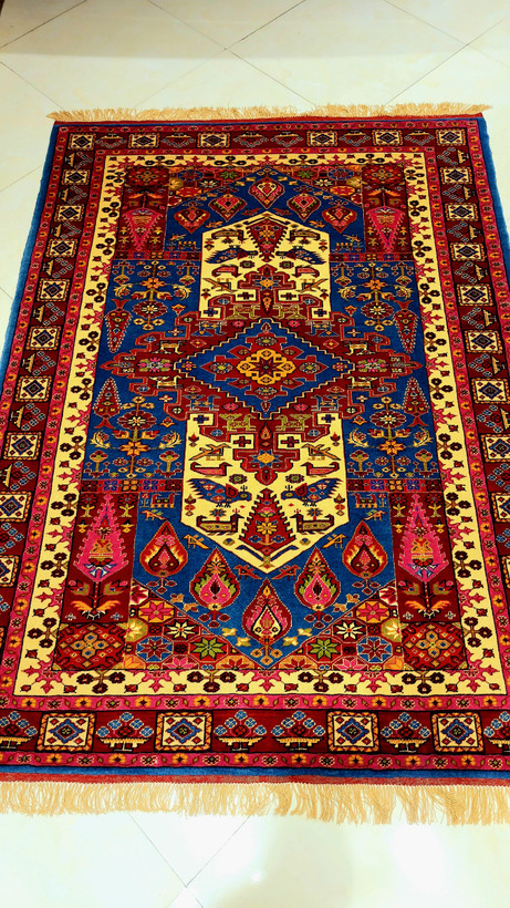 فرش دستبافت چله و گل ابریشم قشقایی