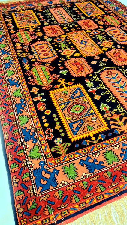 1. farsh-dastbaft-muzeei-140x200.jpg