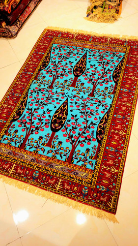 فرش دستبافت چله و گل ابریشم سرو و انار