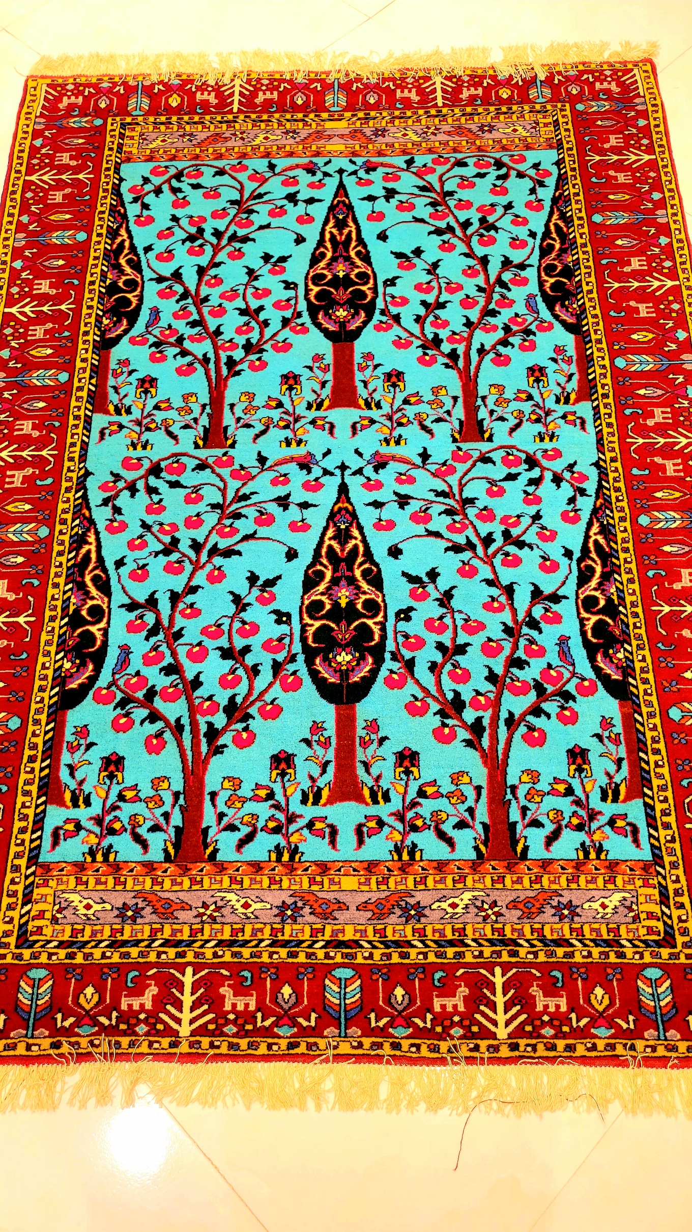 persian-handwoven-carpet-sarv-anar-design-silk-foundation-natural-dyes-40raj-140x200.jpg
