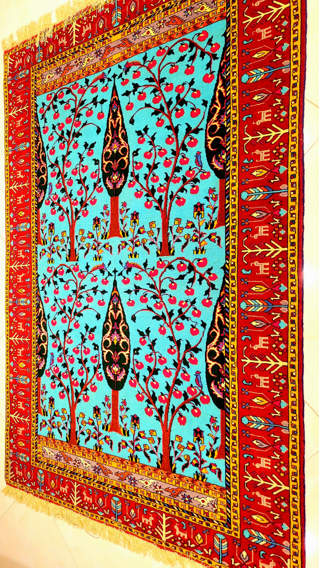 فرش دستبافت چله و گل ابریشم