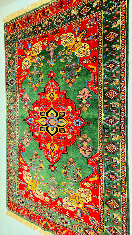 فرش اصیل ایرانی