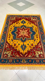 اصلی: farsh-dastbaft-cheleh-gol-abresham-aziz-40raj-242x170.jpg