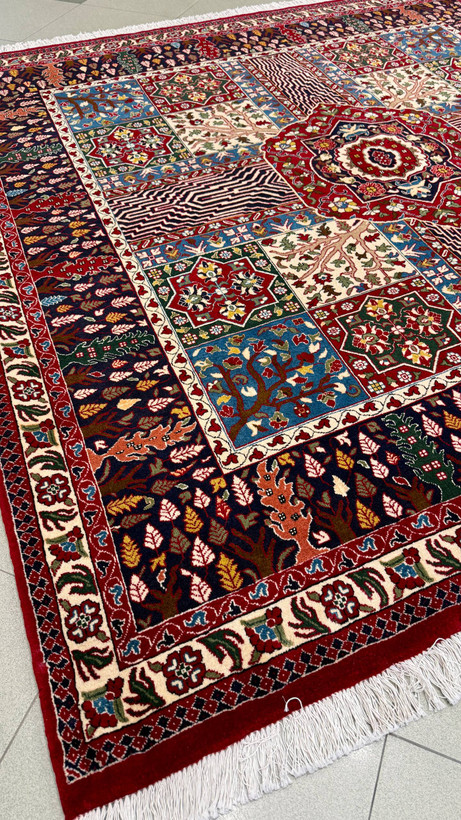 farsh-dastbaft-chaharbagh-safavi-45-raj-207x213.jpg