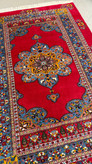 farsh-dastbaft-ghashghai-lol-baft-khorshidi-203x294-laki-abi.jpg