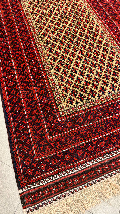farsh-dastbaft-barg-taki-tamam-pashm-115x177.jpg