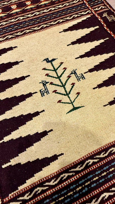 گلیم دستبافت عشایری ابعاد 80*120تمام پشم رنگ گیاهی