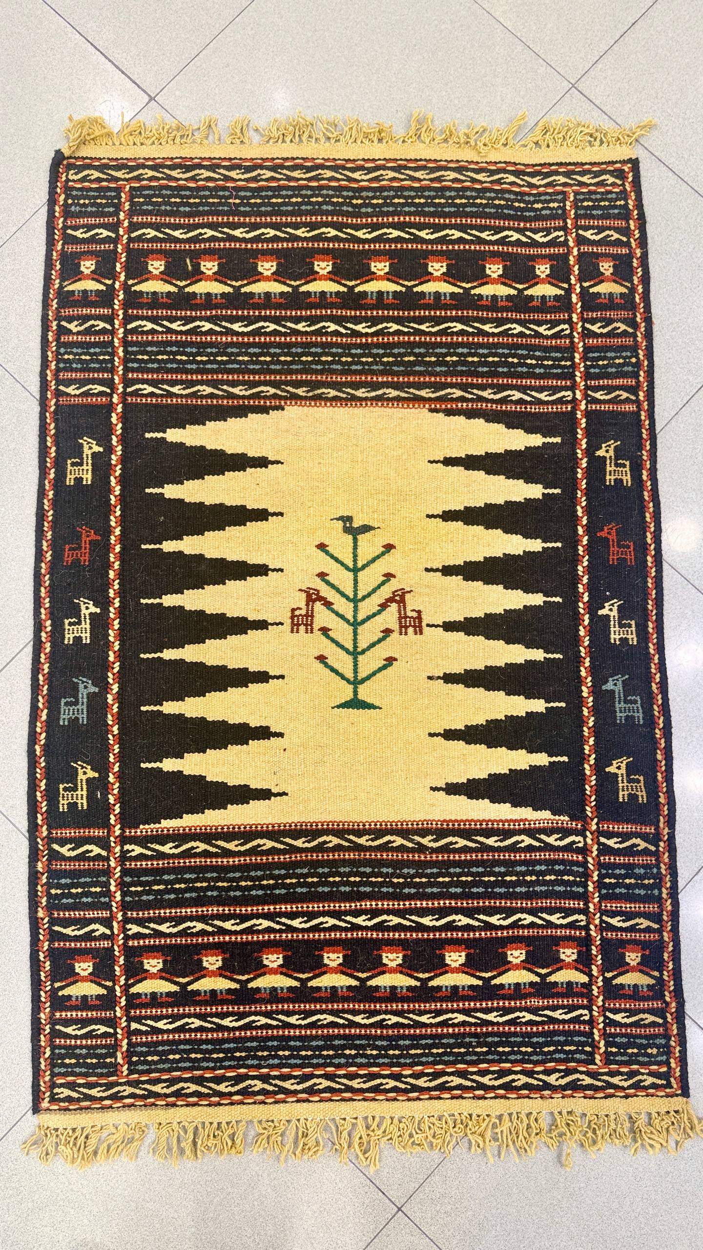 iranian-handmade-gelim.jpg