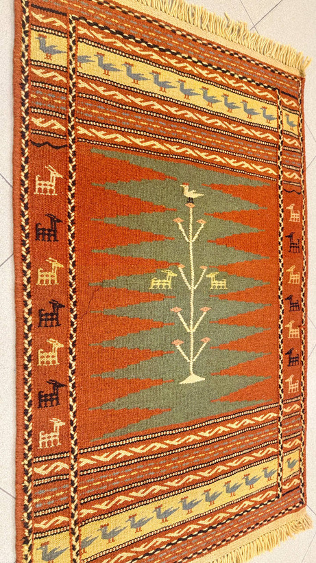 iranian-handmade-gelim.jpg