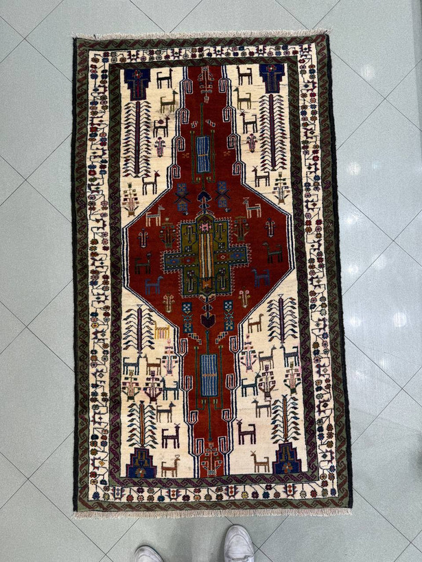 fatollah-khani-wool-rug-detail.jpg