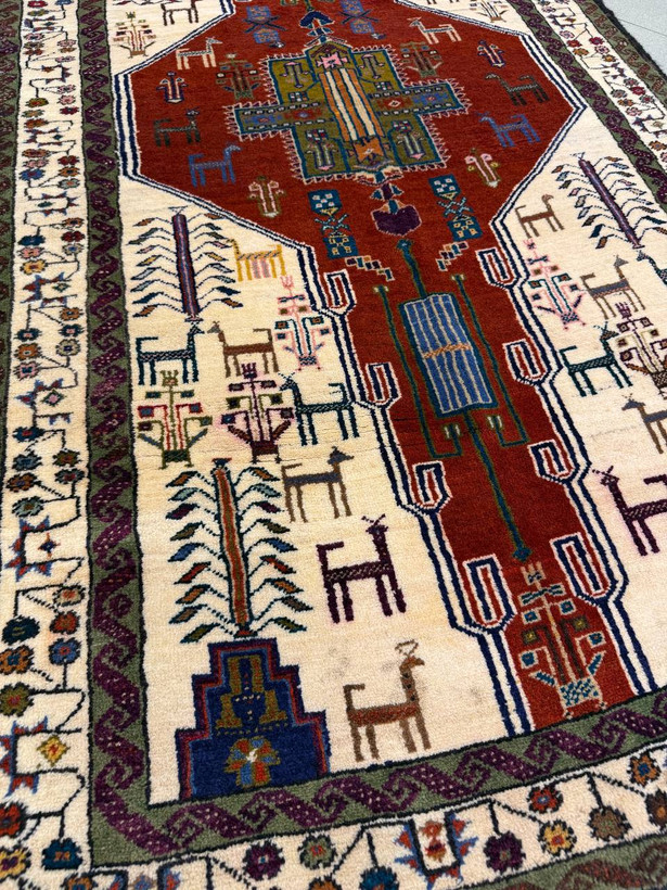 fatollah-khani-wool-rug-detail.jpg