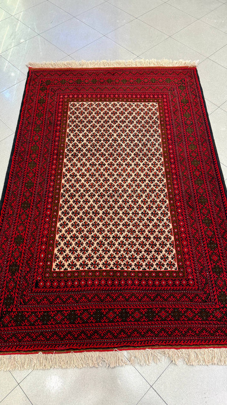 ghaliche-dastbaf-barg-taki-130x202